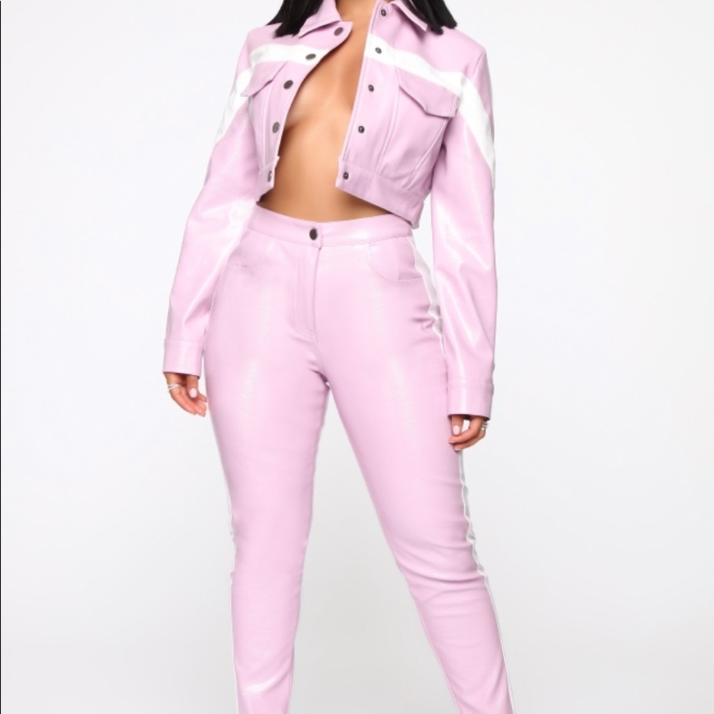 This two piece set has never been worn!